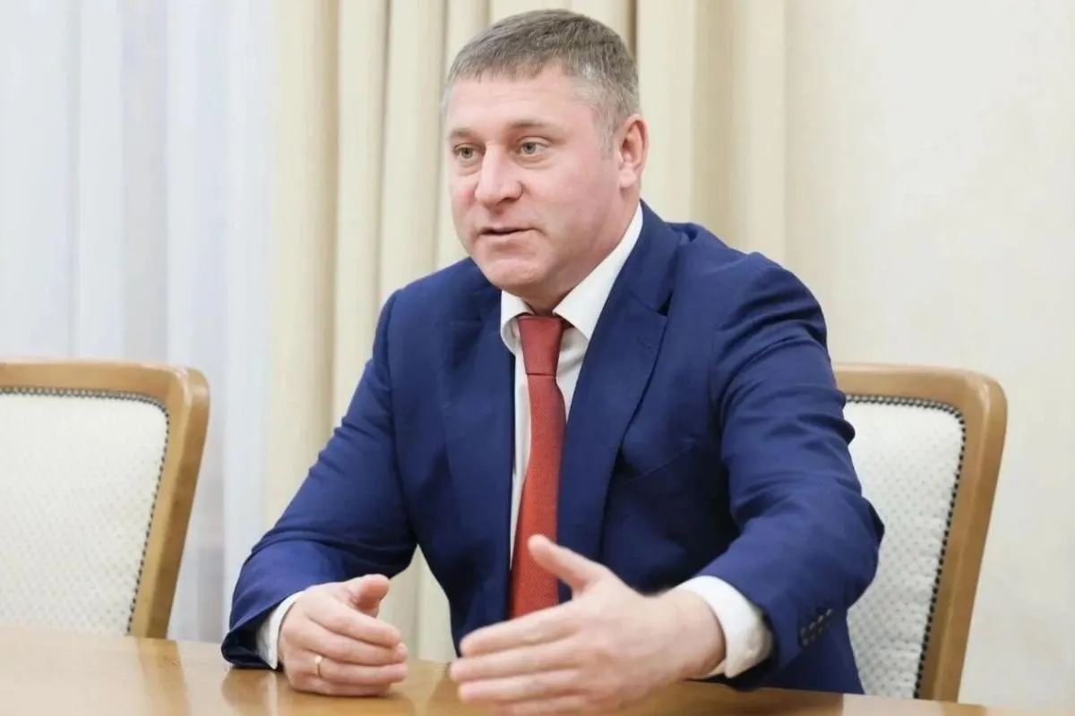 В регионе обсуждают развитие экономики за счет застройки и современных технологий, а также принципы госуправления и работы на местах.