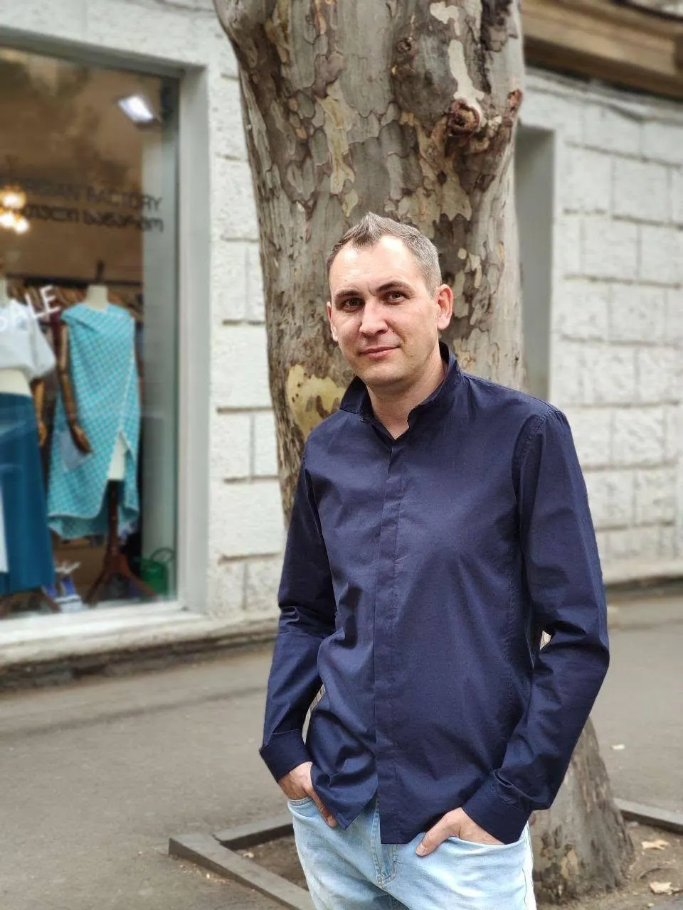 Уголовное дело против Николая Левшица зарегистрировано в Нагатинском суде; блогеру инкриминируют публикации, названные властями «фейками» о Вооружённых силах РФ; ранее его внесли в реестр экстремистов, он разыскивается МВД.
