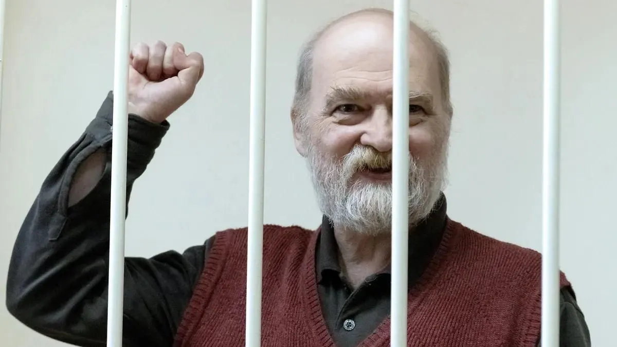 Александр Скобов, советский диссидент и политзаключённый, отказался участвовать в обмене заключённых и призвал не идти на уступки санкциям, указывая на их влияние на фронт.
