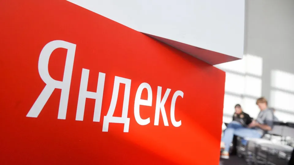 Покупатели активизировали покупки жестких дисков и SSD после ударов по российским дата-центрам; данные маркетплейсов указывают на рост спроса, а затем произошли перебои в работе ряда сервисов и банков.