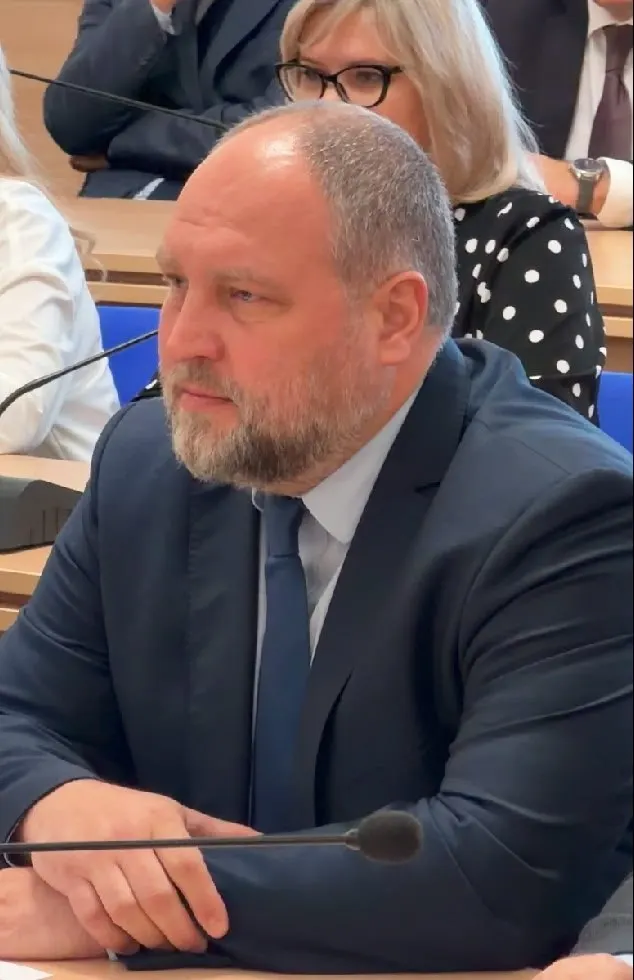 Назначение коснется руководства аппаратом губернатора и вопросов имущественных отношений и охраны культурного наследия.
