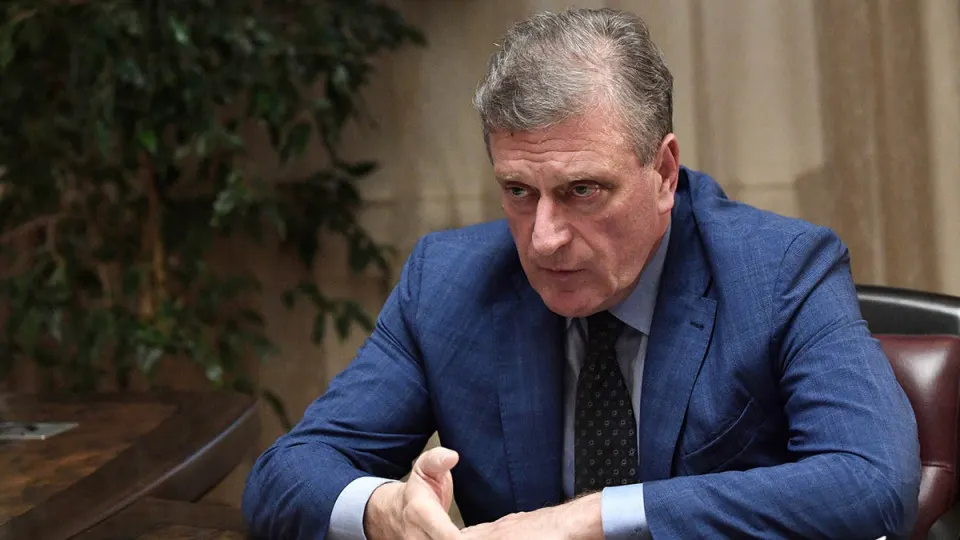 Гендиректор парка «Патриот» задержан после ареста двух заместителей; обвинение — взятка около 80 млн рублей.