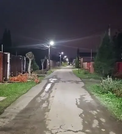 Активист из подмосковной деревни Сумароково заявил о сносе забора и обсуждении транспортной доступности в регионе, где жители требуют рейсов до станции МЦД Лобня.