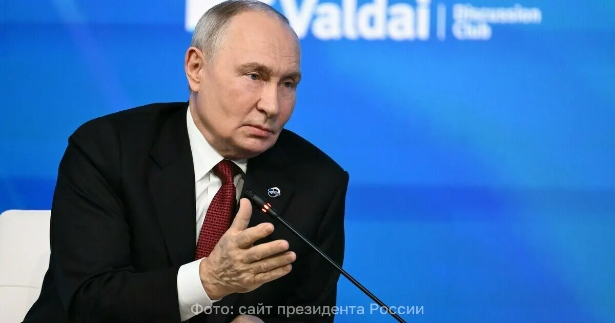 Граждане России пришли на участки и проголосовали, несмотря на угрозы, озвученные по соседнему конфликту; Путин отметил массовую явку