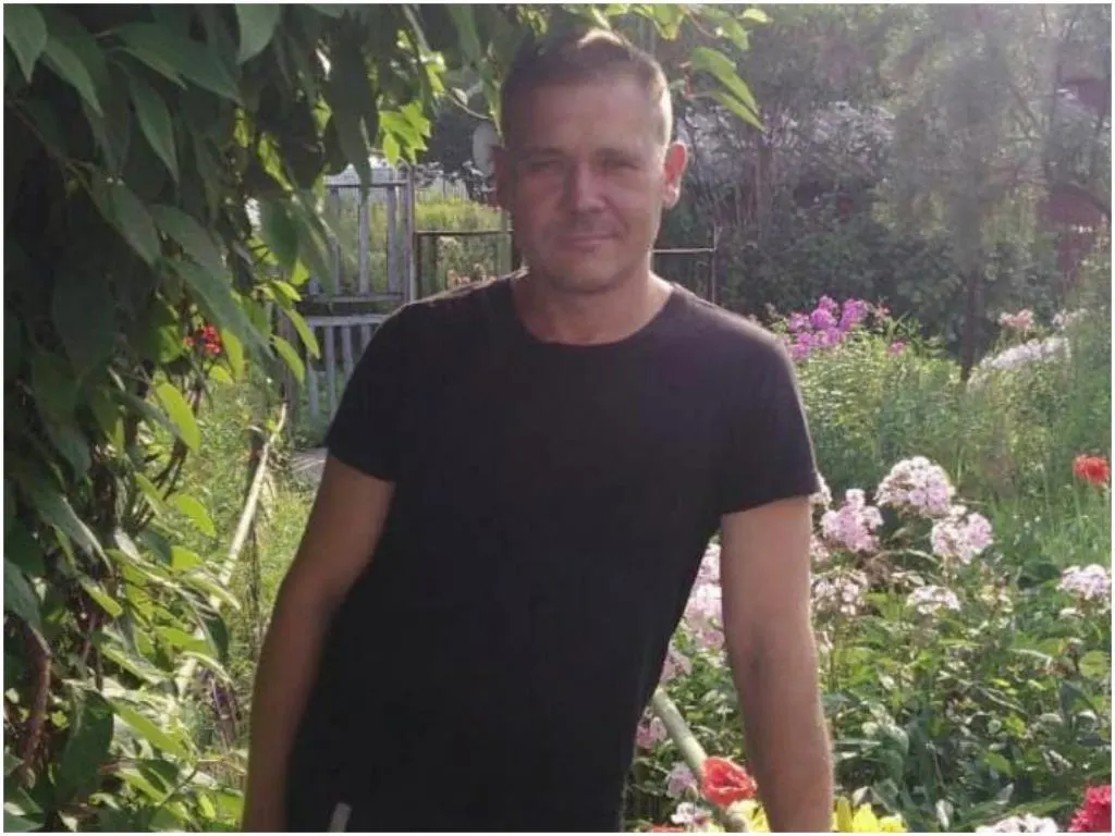 Пациент исчез из больницы после инсульта; родственники не знают, что с ним произошло. По данным правоохранителей, завели дело об убийстве, но зацепок нет.