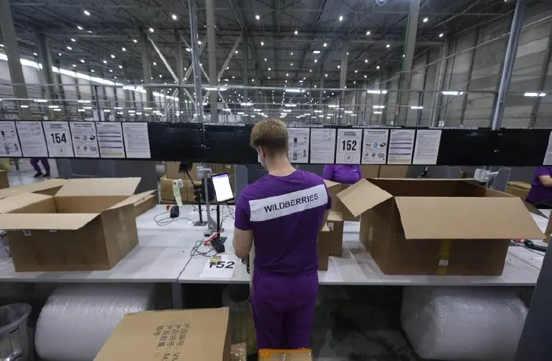 Страхование может достигать 5% от цены объекта; в отдельных проектах в Екатеринбурге и Москве страхование может быть недоступно.