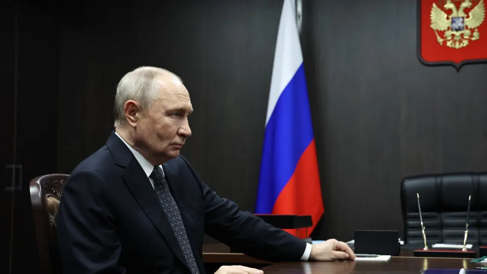 Российский лидер сообщил о готовности возобновить контакты с США для обсуждения безопасности Украины и России после мирного урегулирования.