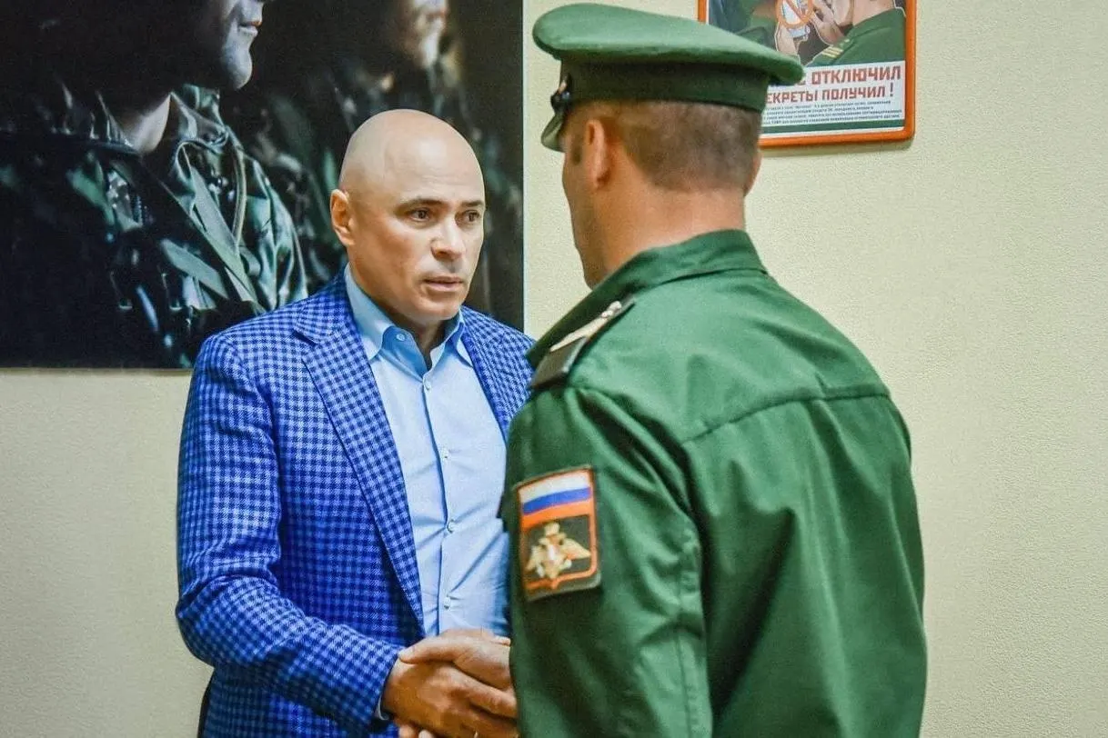 Регион усиливает финансирование мер по набору граждан на военную службу и увеличивает муниципальные выплаты за заключение контрактов, запущен новый проект по обеспечению безопасности на 2026 год.