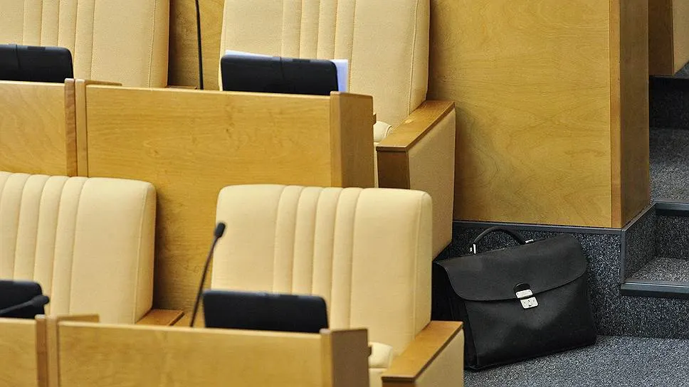 Из первой пятёрки федерального списка Единой России мандат получит Владислав Головин; ряд других членов списка могут отказаться от мандатов.