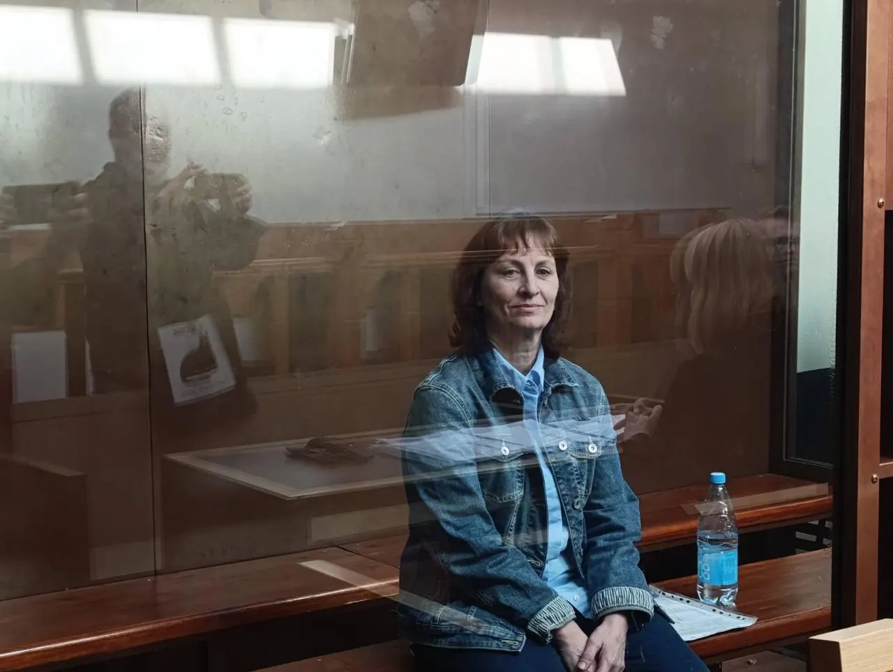 Суд Москвы вынес приговор по делу о финансировании экстремизма; ей назначили реальный срок.