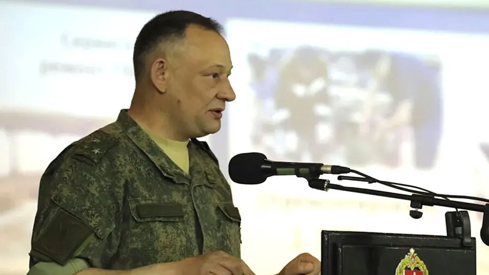 В Москве арестован генерал-майор Сергей Никитушкин по делу о деятельности управления Главного управления боевой подготовки. Решение принял суд вечером 30 сентября.
